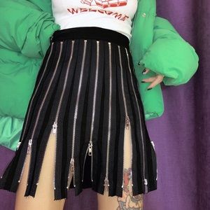 Multi zipper skirt